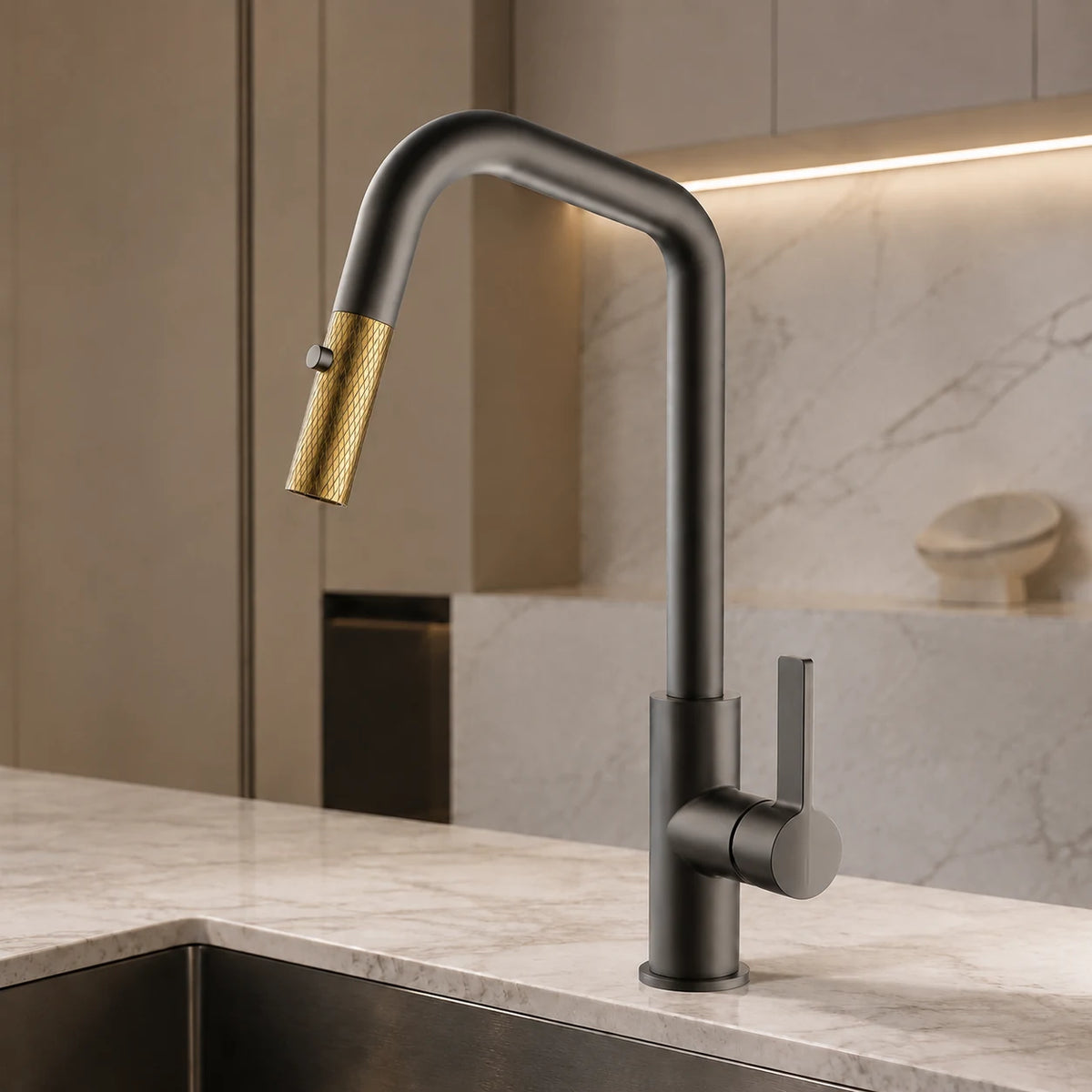 GOTHEN KITCHEN MIXER W/ PULL OUT SHOWER-GOT-292